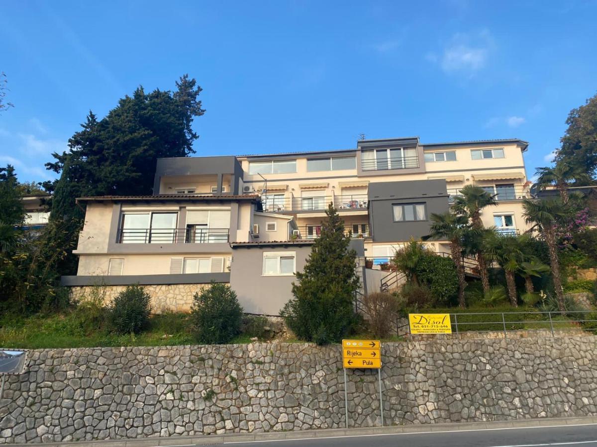 Apartments Diana Opatija Exterior foto
